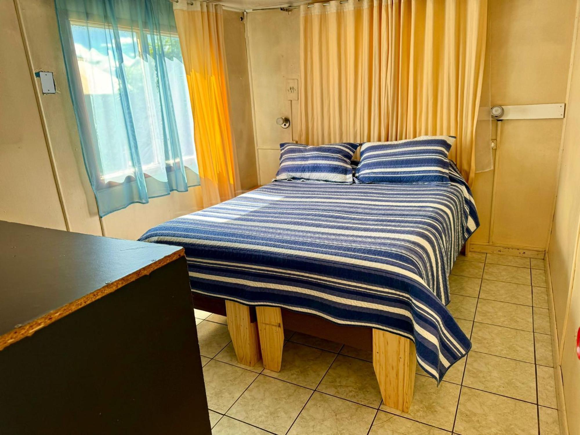 Antue Lautaro Apartamento